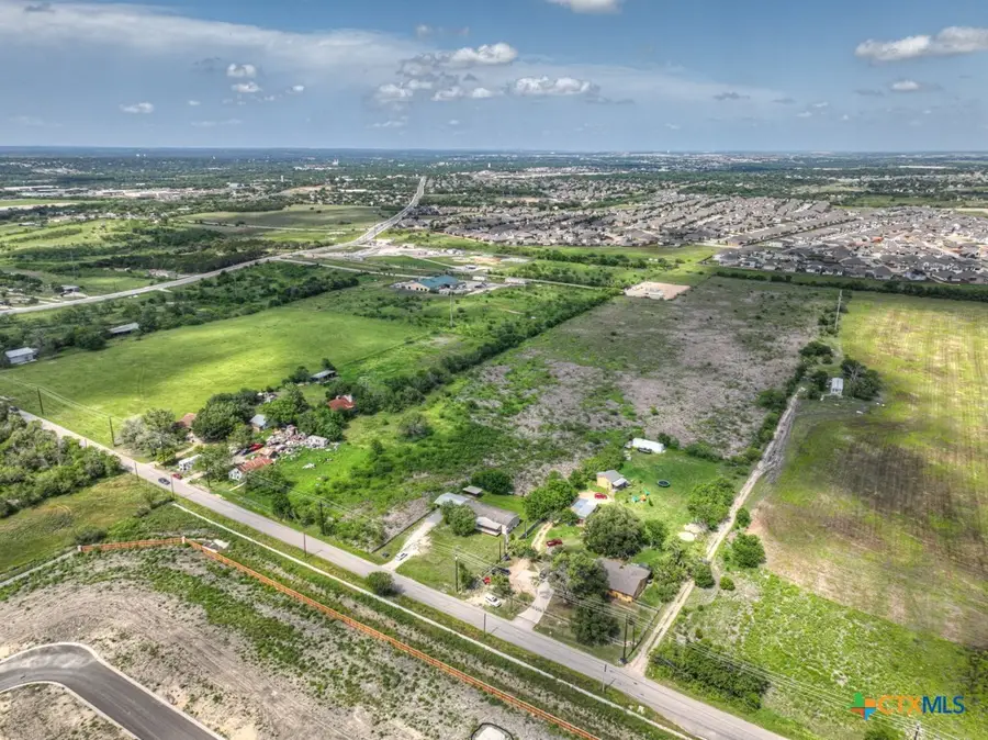 521 Ron Road, Marion, TX 78124 - #3