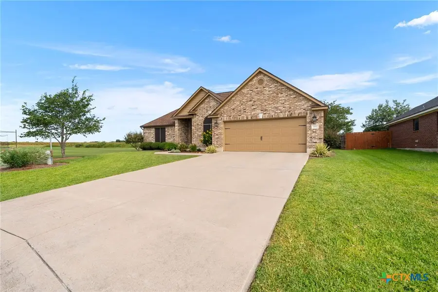104 Madison Lane, Thrall, TX 76578 - #2