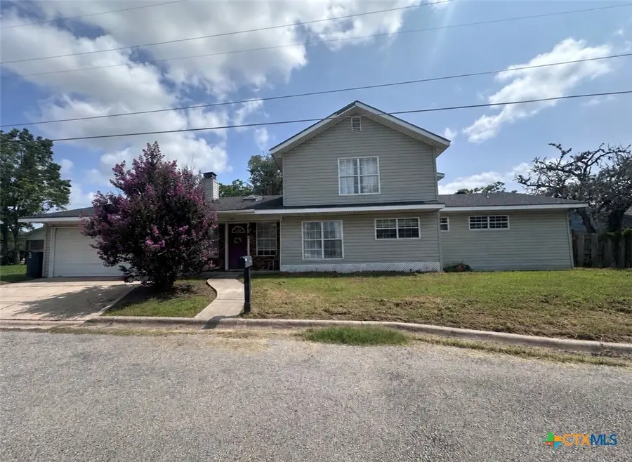 1104 Moss Lane, Cuero, TX 77954 - #2