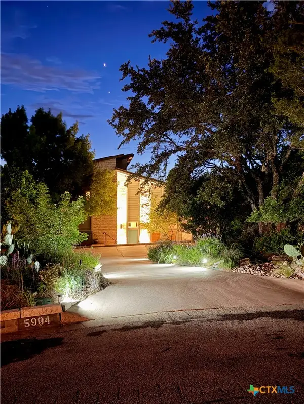 5904 Spartan Cove, Austin, TX 78759