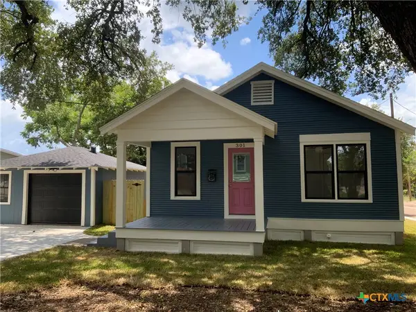 702 S William Street, Victoria, TX 77901