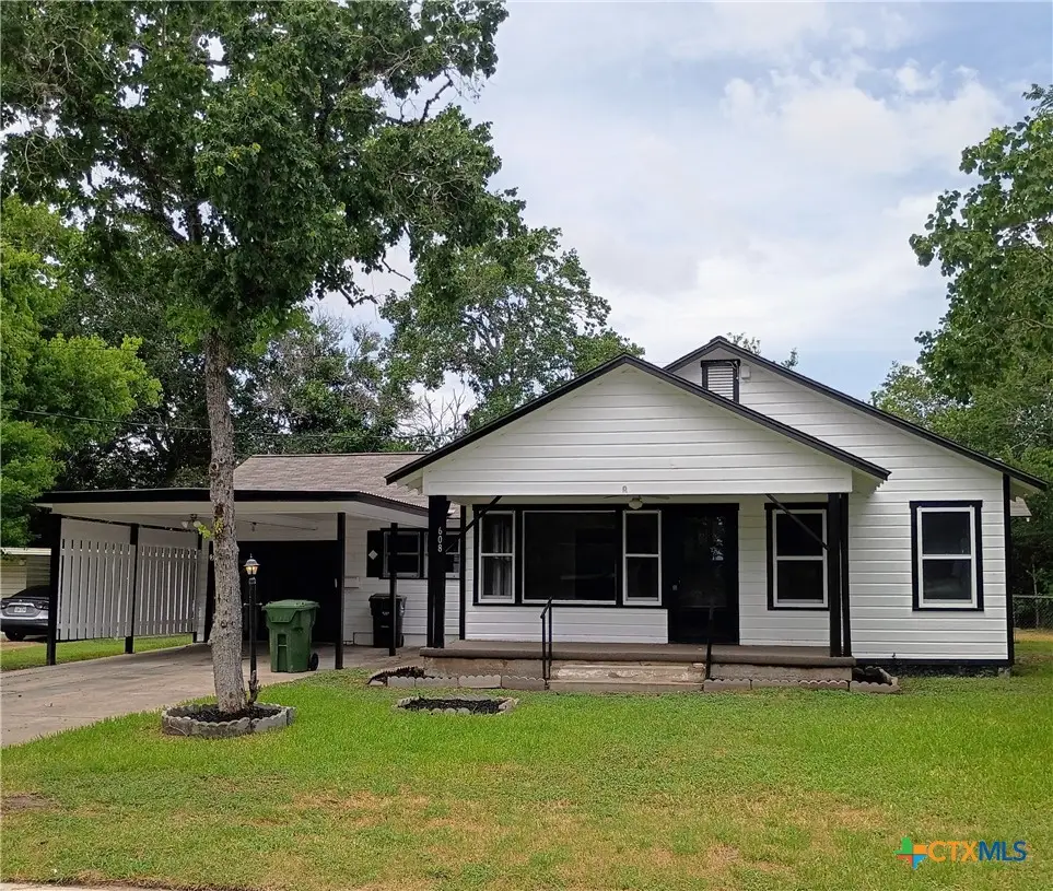 608 Beacon, Cuero, TX 77954 - #1