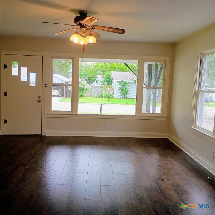 608 Beacon, Cuero, TX 77954 - #2