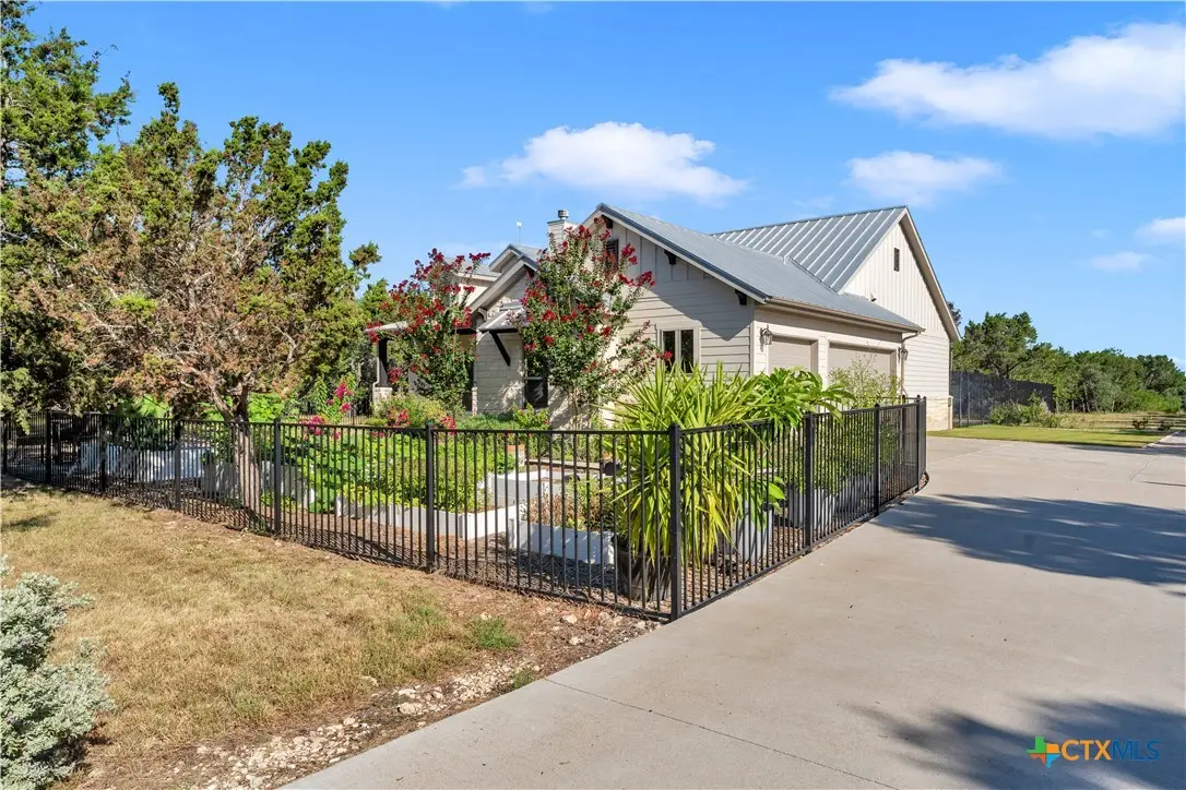 2140 Carpenter Loop, Burnet, TX 78611 - #1