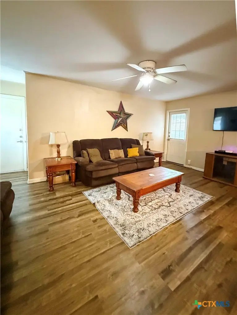 101 Mc Dow Street, Victoria, TX 77901 - #2