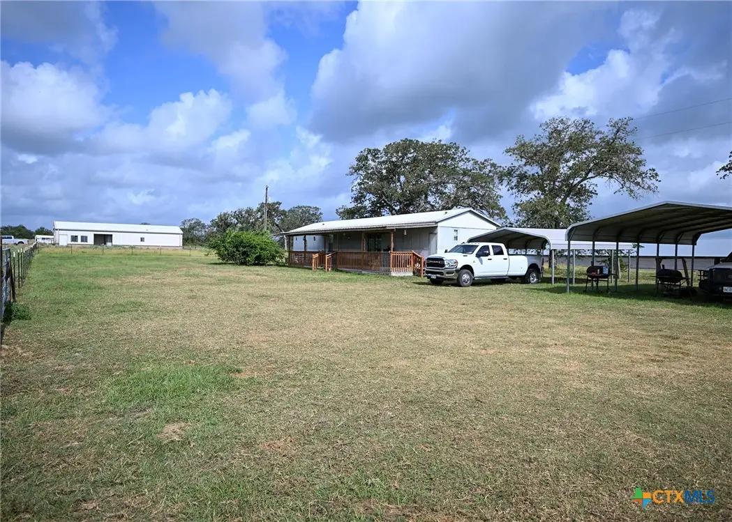 334 Johnson Farms Rd Road, Harwood, TX 78632 - #1