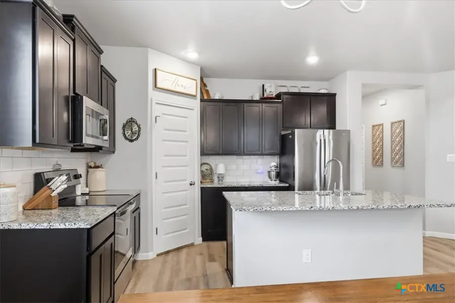 3517 Tripps Place, Seguin, TX 78155 - #3