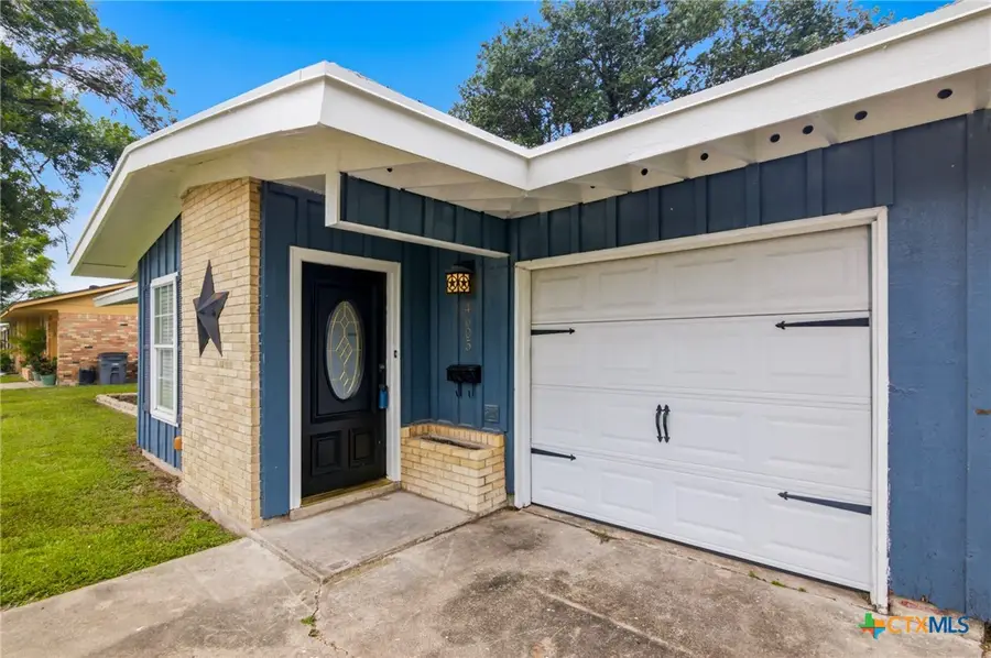 4605 Camellia Street, Victoria, TX 77904 - #3