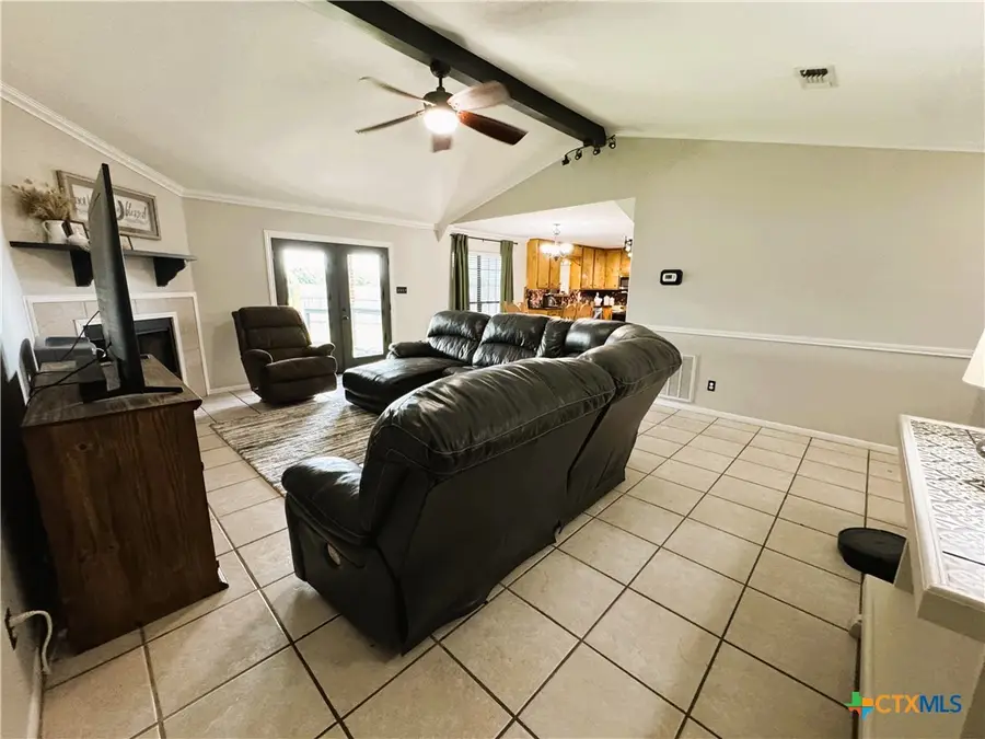 216 Sparrow Lane, Victoria, TX 77905 - #3