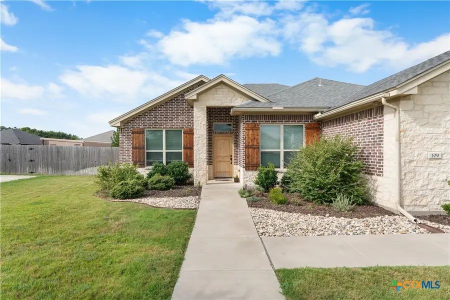 109 Inwood Drive, Gatesville, TX 76528 - #2