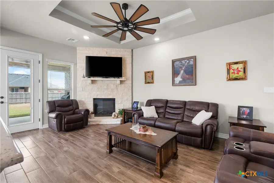 109 Inwood Drive, Gatesville, TX 76528 - #3