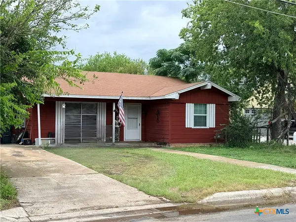 1114 Reyes Street, San Marcos, TX 78666