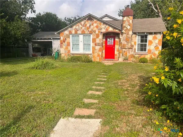 3080 S State Highway 123, Seguin, TX 78155