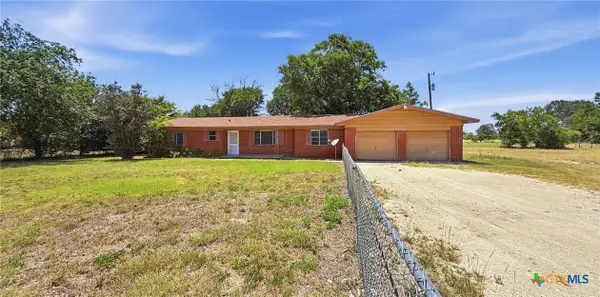 902 S Us Highway 281, Evant, TX 76525
