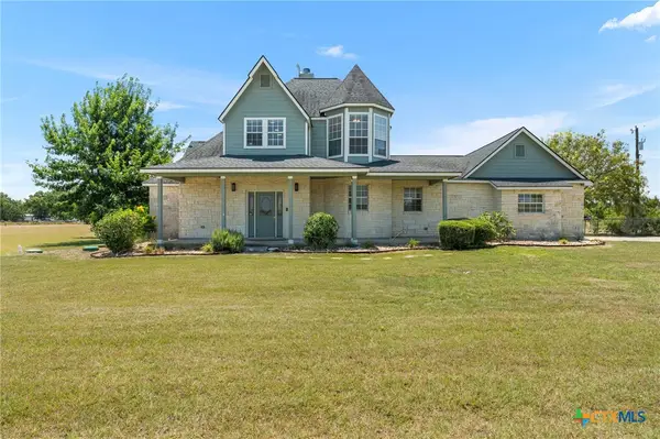 913 County Road 220, Florence, TX 76527
