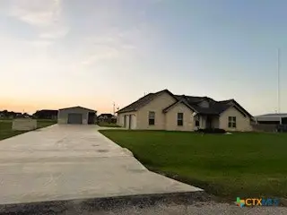 200 Bella Vista Street, Victoria, TX 77905 - #2