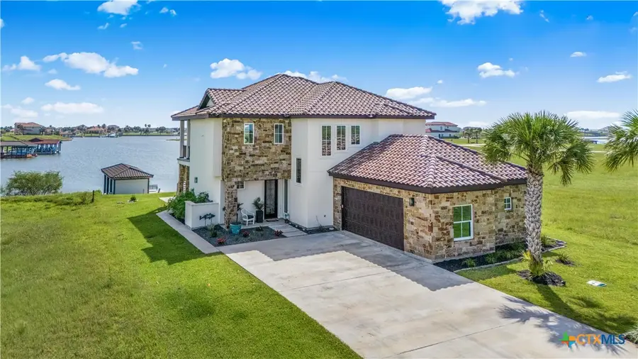 597 W Lago Loop Road, Port Oconnor, TX 77979 - #2