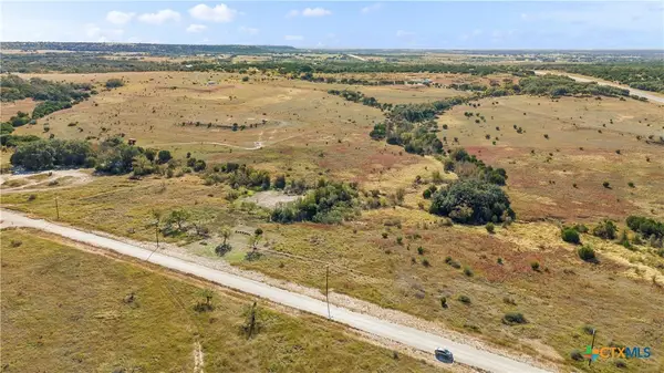 240 E Rolling Oaks Drive, Goldthwaite, TX 76844