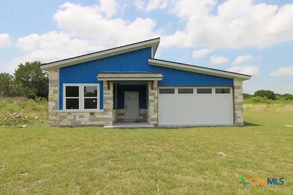 171 Hurst Place Boulevard, Lampasas, TX 76550