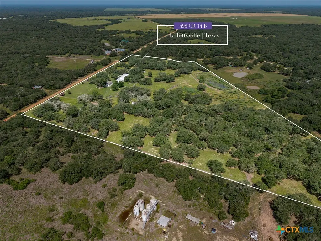 498 County Road 14b, Hallettsville, TX 77964 - #1