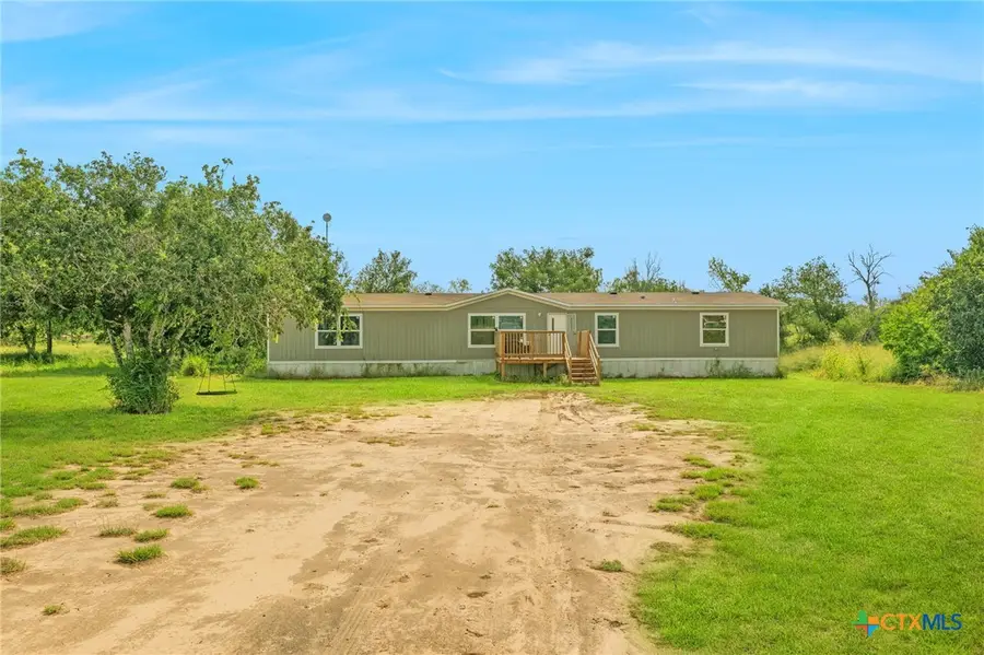 8954 County Road 128, Floresville, TX 78114 - #3