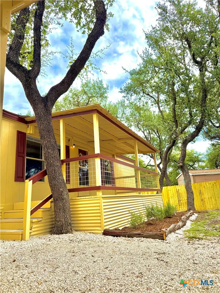 163 Quail Run St, Canyon Lake, TX 78133 - #1