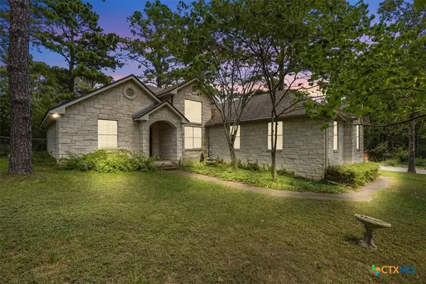 243 Pine View Loop, Bastrop, TX 78602