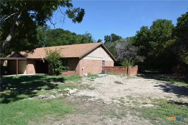 180 County Road 4875, Copperas Cove, TX 76522