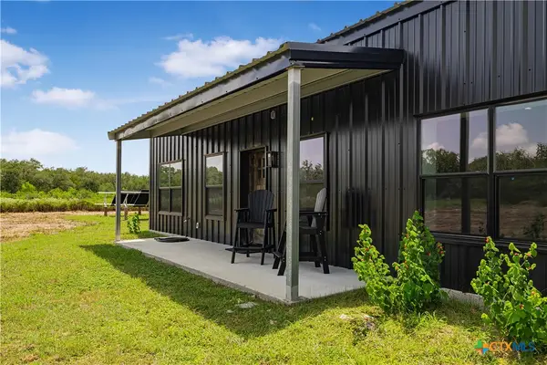 862 Baecker Road, Goliad, TX 77963