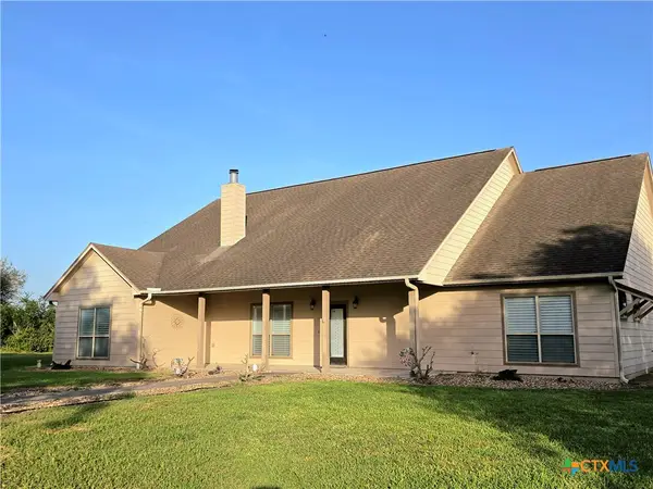 565 E Ward Street, Goliad, TX 77963