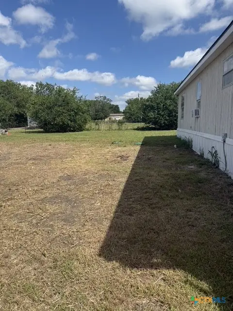 352 Stagecoach Hill Drive, Seguin, TX 78155 - #2