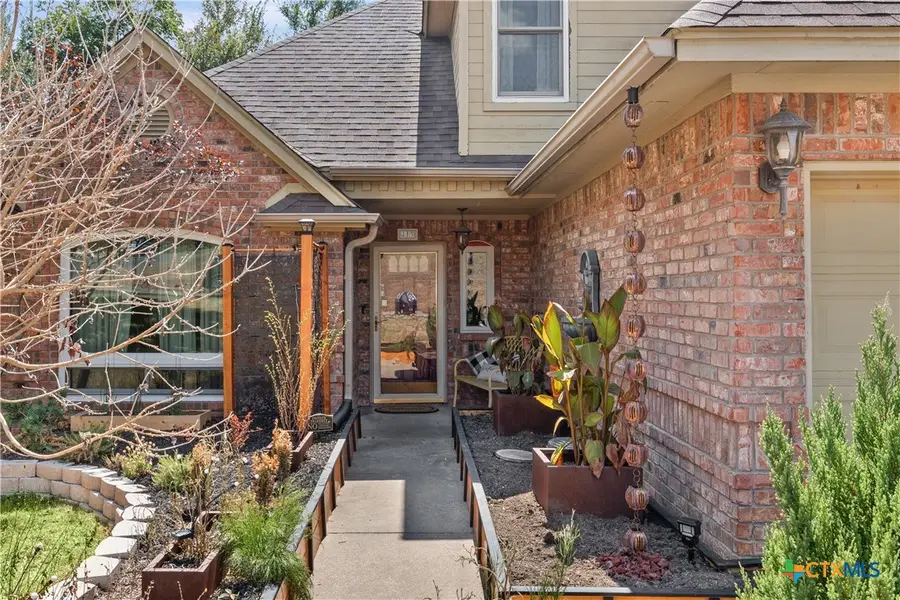 413 Hallmark Circle, Belton, TX 76513 - #3