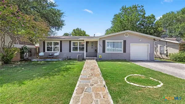 623 Southeast Terrace, New Braunfels, TX 78130