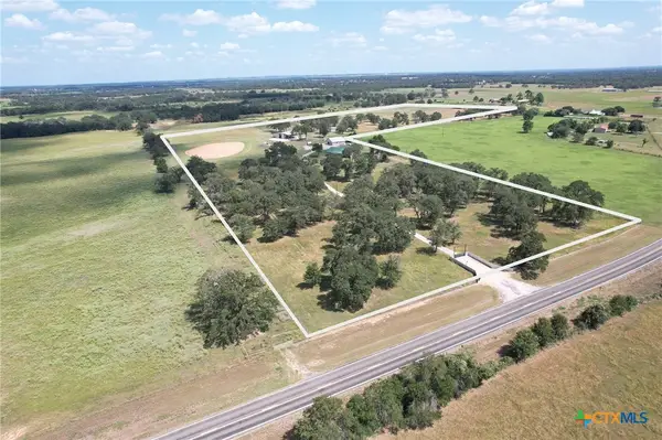 5205 S Fm 486, Thorndale, TX 76577