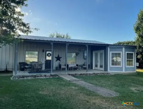 616 Rockdale Street, Lexington, TX 78947