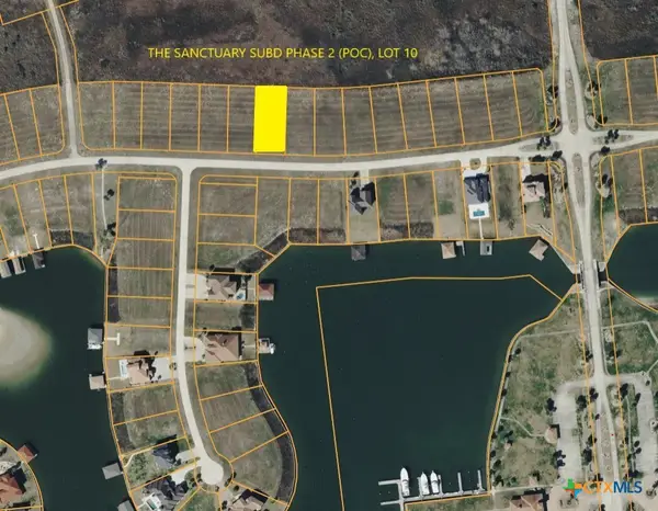 10 W Lago Loop Road, Port O'Connor, TX 77982