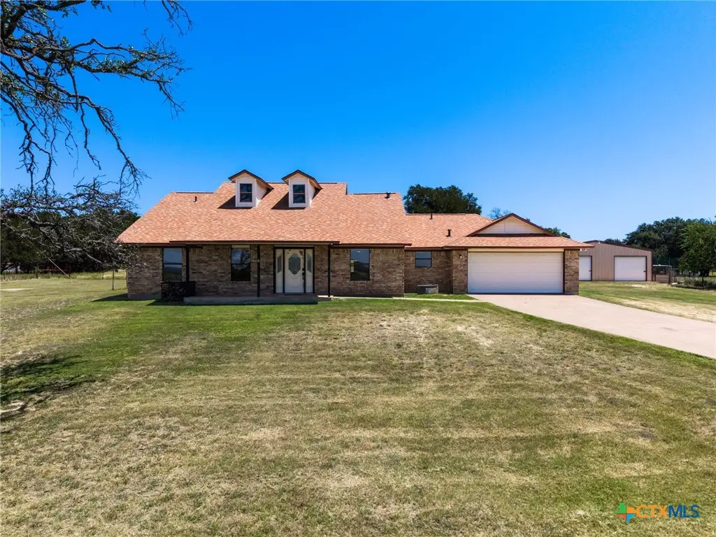 10072 N State Highway 36, Jonesboro, TX 76538 - #1