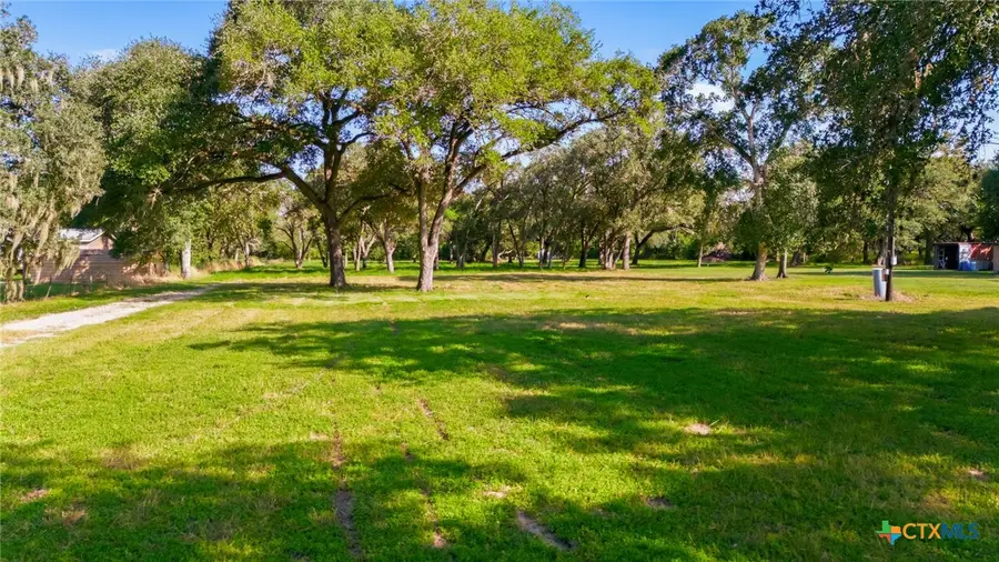 6267 Old Highway Road, Inez, TX 77968 - #2