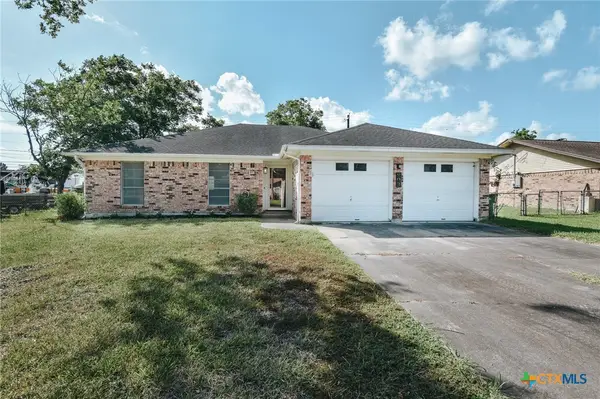 803 Mclane Street, Victoria, TX 77904