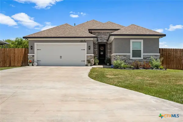 114 E St. Francois, Port Lavaca, TX 77979