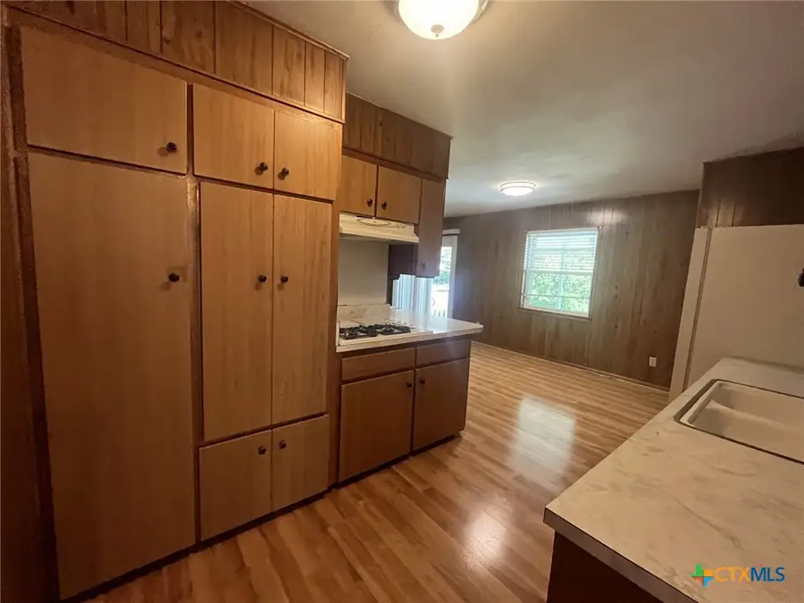 711 S 25th Street, Copperas Cove, TX 76522 - #3