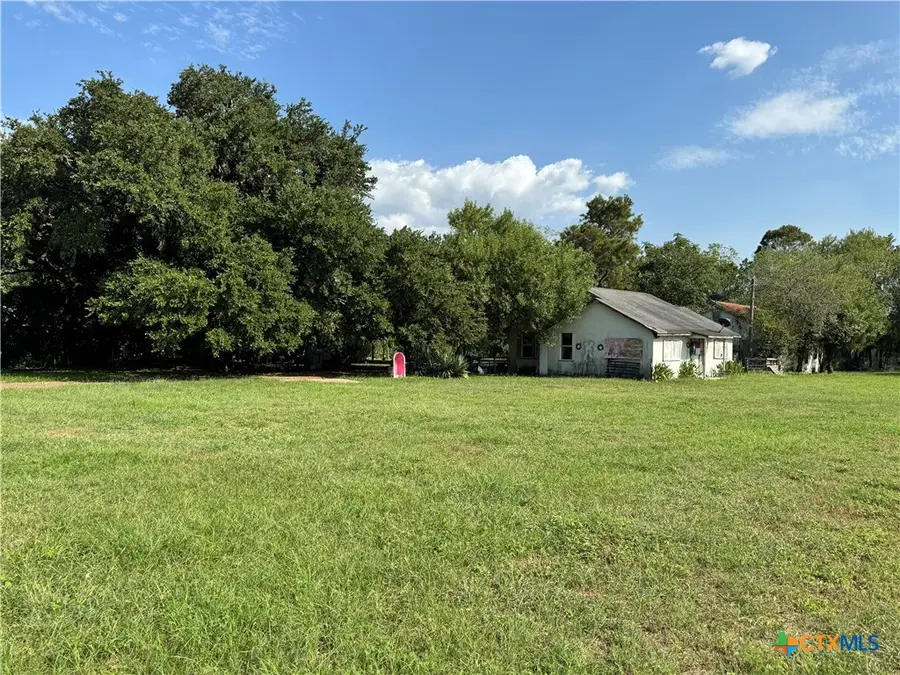 505 S Esplanade Street, Cuero, TX 77954 - #3