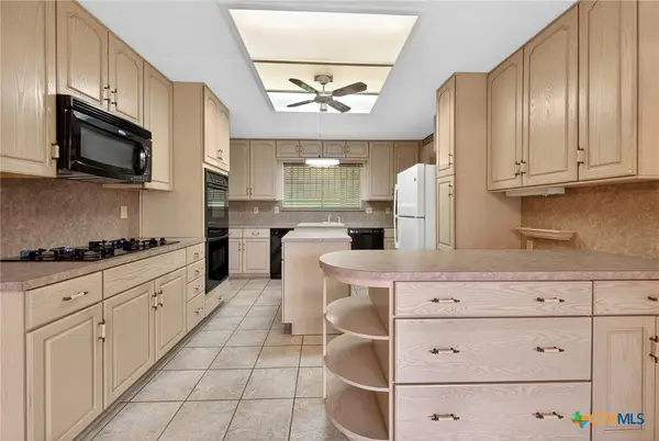 605 E Mary Jane Drive, Killeen, TX 76541