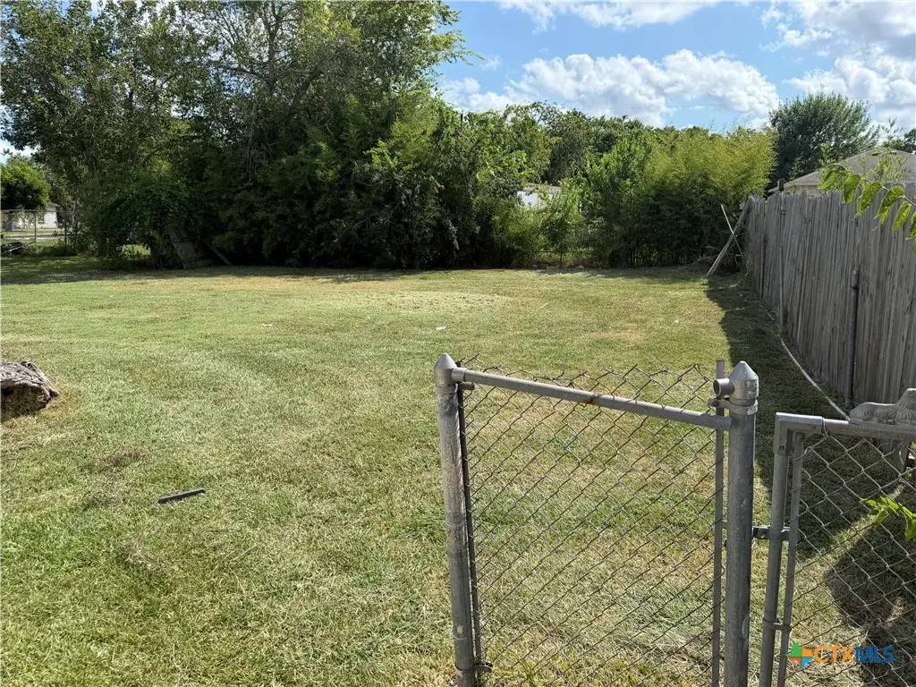 Lot 4 S Virginia, Port Lavaca, TX 77979 - #1