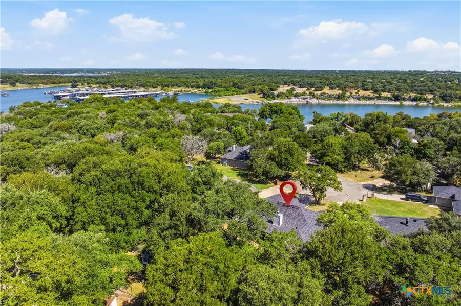8 Holly Court, Belton, TX 76513 - #3