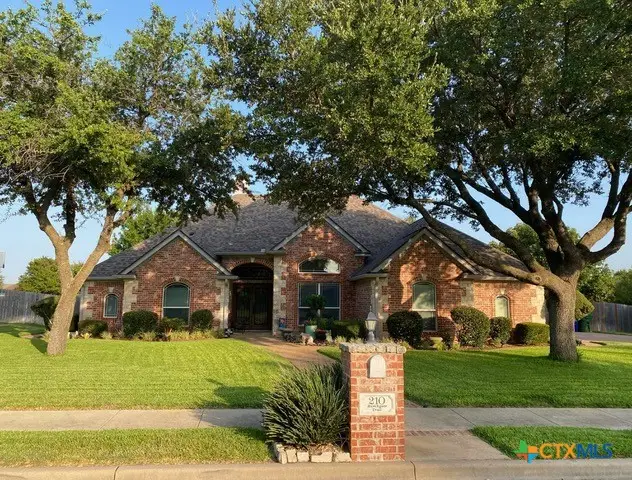 210 Ranchgate Trail, McGregor, TX 76657 - #2