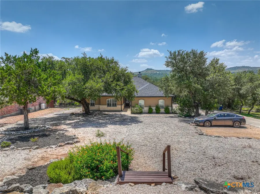 581 Lorne Road, Canyon Lake, TX 78133 - #2