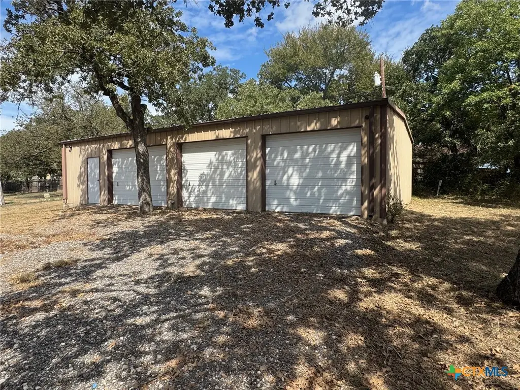 2802 W 4th Street, Cameron, TX 76520 - #1