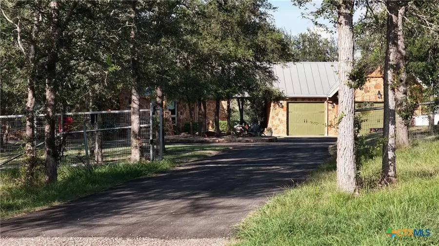 435 Placid Lane, Lockhart, TX 78644 - #3
