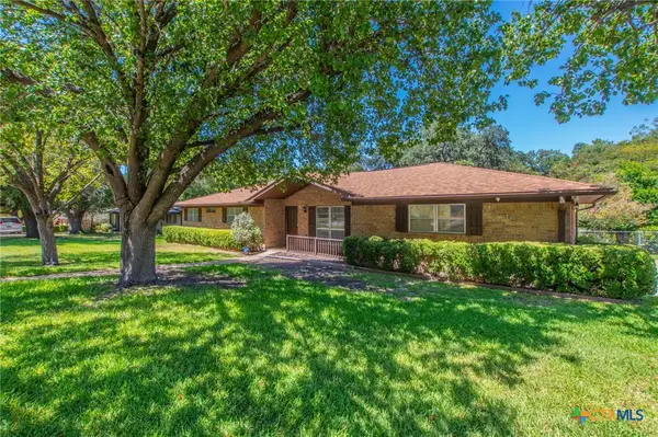 3302 Pin Oak Drive, Temple, TX 76502